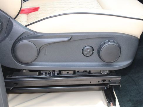 Used 2021 Mercedes-Benz Sprinter 3500 image 21