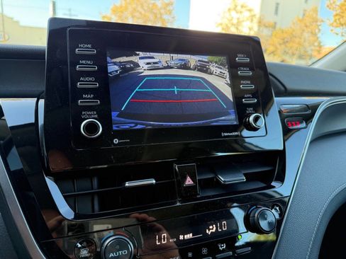 Used 2023 Toyota Camry SE image 36