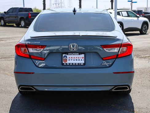 Used 2022 Honda Accord Sport image 7