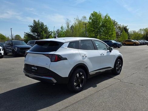 New 2026 Kia Sportage LX AWD/4WD image 7