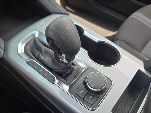 Used 2024 Chevrolet Blazer LT w/ Driver Confidence Package image 22