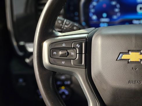 Used 2023 Chevrolet Silverado 1500 LT image 26