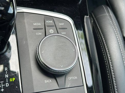 Used 2024 BMW X3 sDrive30i RWD image 19