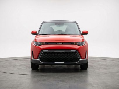 Used 2025 Kia Soul LX w/ LX Technology Package
