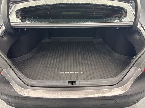 Used 2021 Toyota Camry LE w/ Cold Weather Package image 15