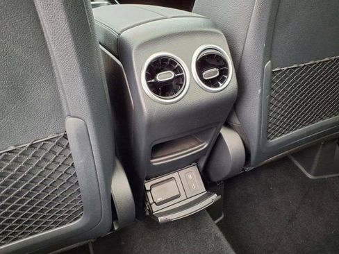 Used 2025 Mercedes-Benz GLA 250 4MATIC image 18