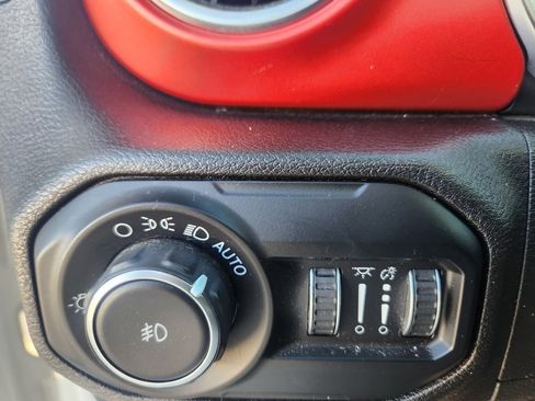 Used 2019 Jeep Wrangler Unlimited Rubicon image 20