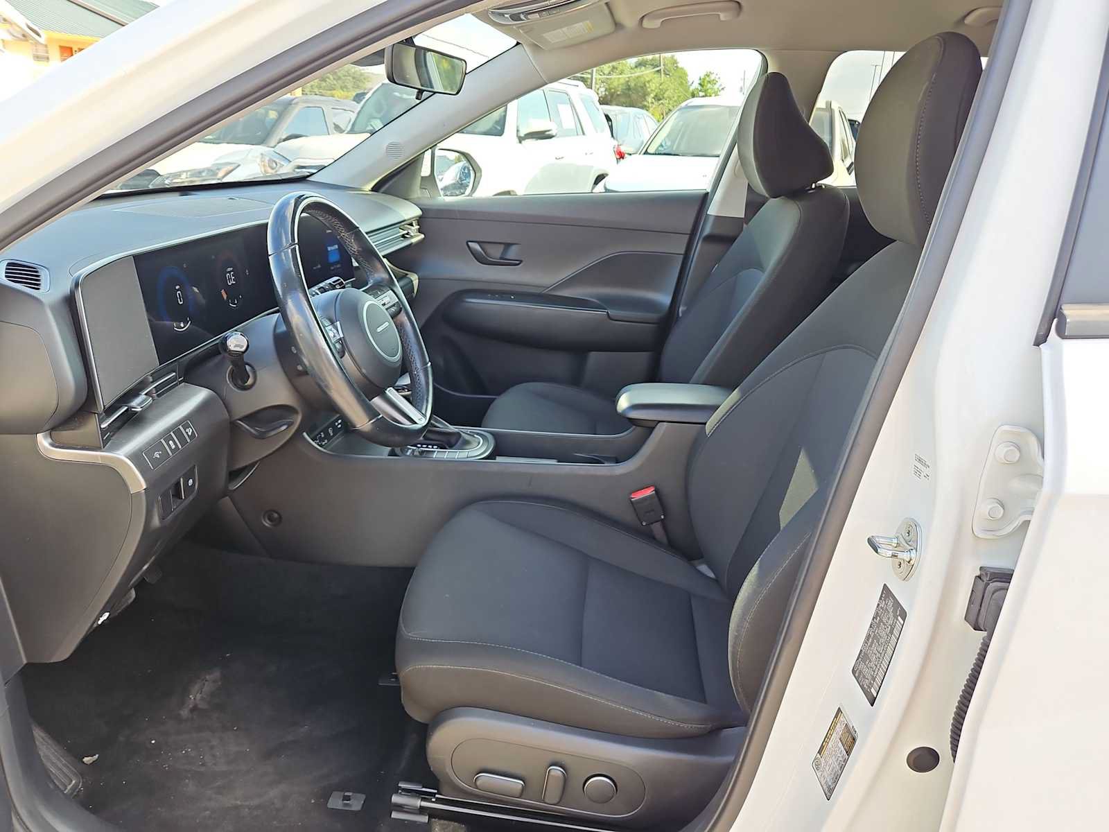 Used 2024 Hyundai Kona SEL FWD image 13