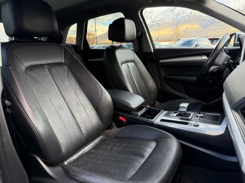 Used 2018 Audi Q5 2.0T Premium Plus w/ Premium Plus Package image 23