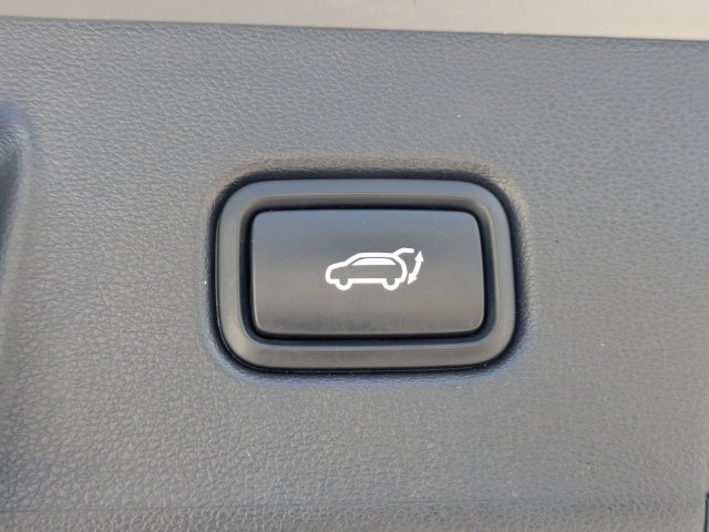 Used 2024 Hyundai Tucson Limited FWD image 14