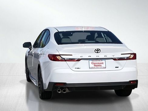 Certified 2026 Toyota Camry SE w/ Convenience Package image 6