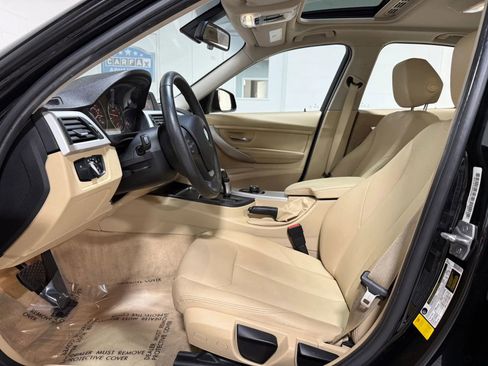 Used 2016 BMW 320i Sedan image 12