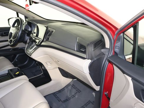 Certified 2023 Honda Odyssey EX-L image 40