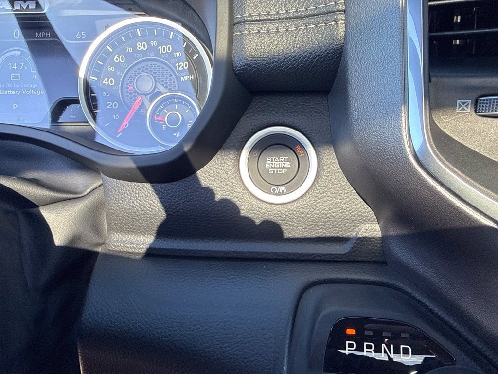 New 2027 RAM 1500 Laramie AWD/4WD image 15