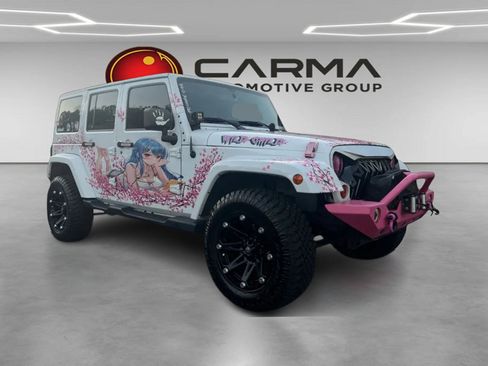 Used 2013 Jeep Wrangler Unlimited Sahara w/ Connectivity Group image 7