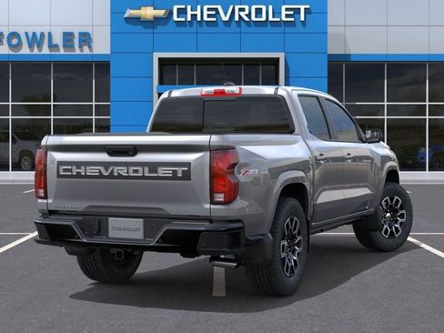 Used 2026 Chevrolet Colorado Z71 w/ Technology Package AWD/4WD image 4