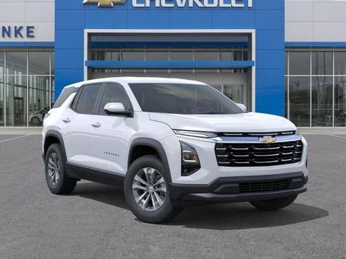 New 2026 Chevrolet Equinox LT w/ Convenience Package II FWD image 7