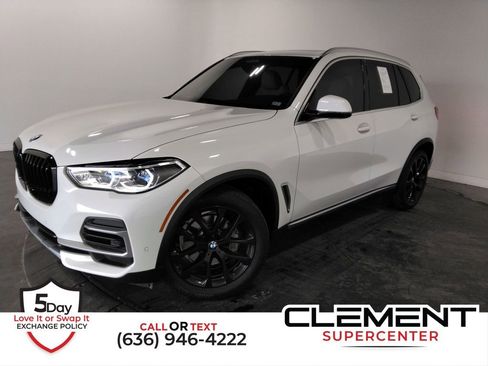 Used 2022 BMW X5 xDrive40i w/ Executive Package image 1