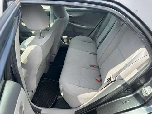 Used 2010 Toyota Corolla FWD image 19