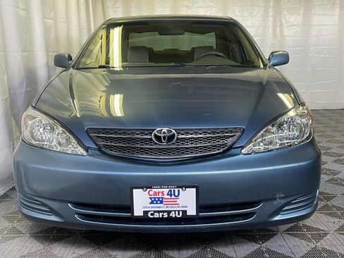 Used 2002 Toyota Camry LE FWD image 3