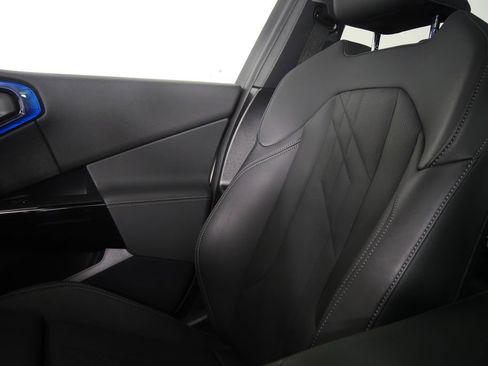 Used 2025 BMW X3 M50 image 26