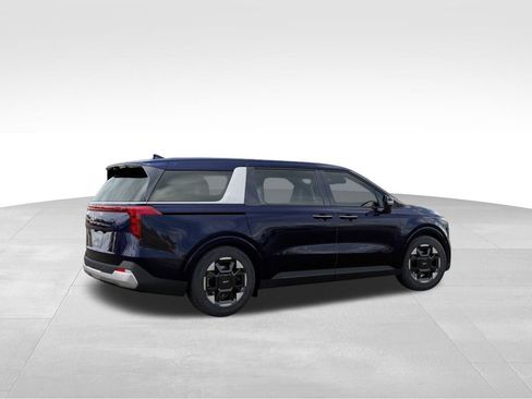 New 2026 Kia Carnival EX FWD image 6