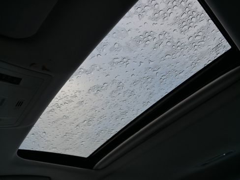 Used 2018 Lexus ES 350 w/ Premier Package image 32