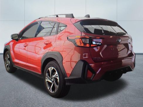 Used 2025 Subaru Crosstrek 2.5i Premium AWD/4WD image 5