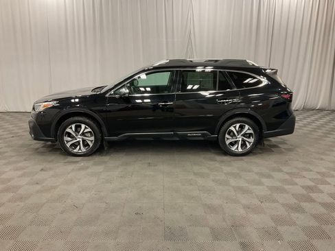 Used 2022 Subaru Outback Touring image 8