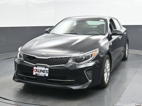 Used 2018 Kia Optima EX w/ Technology Package FWD image 6