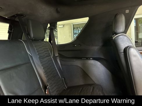 Used 2021 Cadillac Escalade Sport Platinum RWD image 41