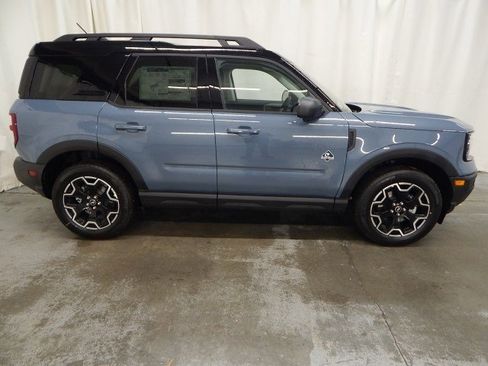 New 2025 Ford Bronco Sport Outer Banks w/ Outer Banks Tech Package+ image 2