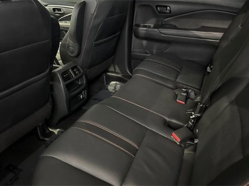 Used 2022 Honda Passport TrailSport image 14