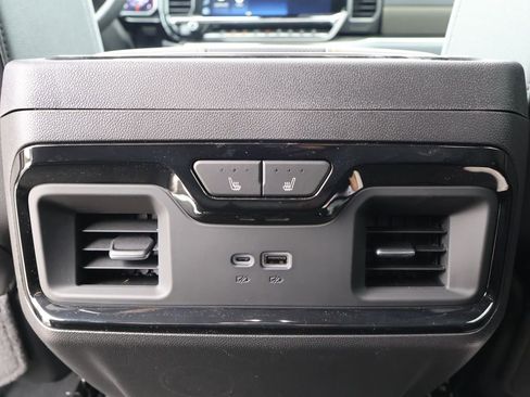 New 2026 Chevrolet Silverado 1500 ZR2 w/ Dark Appearance Package AWD/4WD image 31