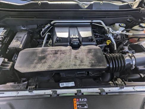 Used 2023 GMC Canyon AT4 w/ AT4 Premium Package image 24