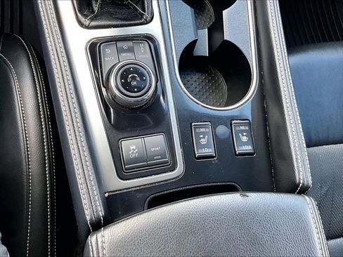 Used 2020 Nissan Maxima 3.5 SV w/ Floor Mat Group image 16