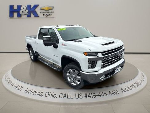 Used 2020 Chevrolet Silverado 2500 LTZ w/ LTZ Premium Package AWD/4WD image 2