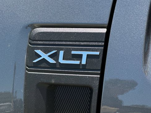 New 2026 Ford Maverick XLT w/ XLT Luxury Package FWD image 24
