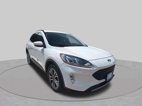 Used 2020 Ford Escape SEL AWD/4WD image 9