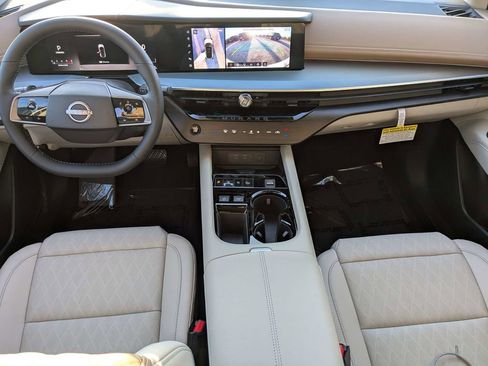 New 2026 Nissan Murano Platinum w/ Cargo Package AWD/4WD image 16