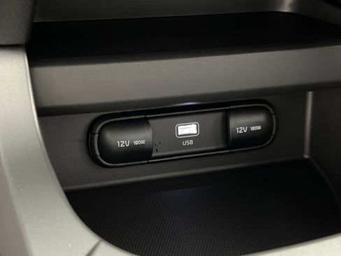 New 2026 Kia Seltos LX image 32