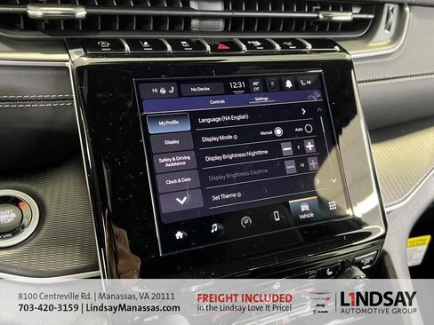 New 2025 Jeep Grand Cherokee Altitude w/ Trailer Tow Package image 38