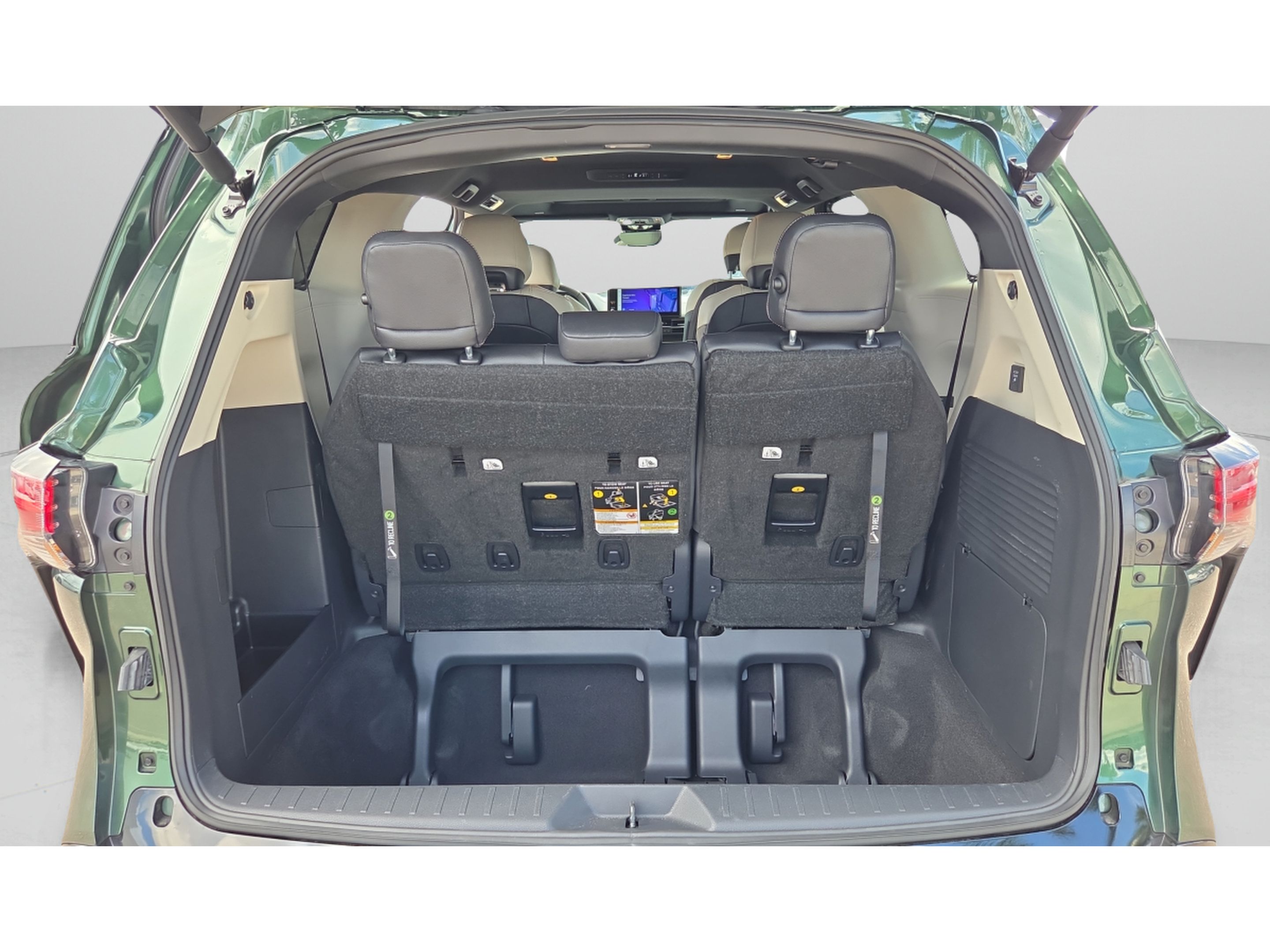 Certified 2026 Toyota Sienna Limited AWD/4WD image 9