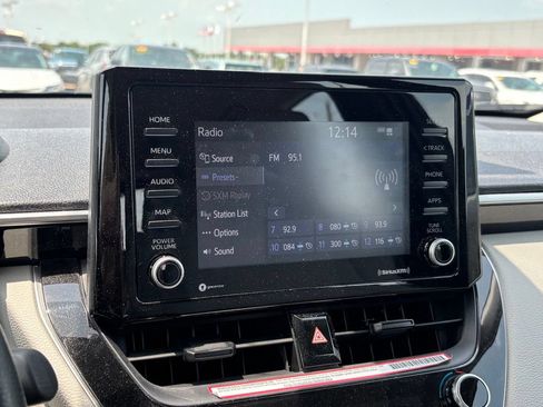 Certified 2022 Toyota Corolla Cross L FWD image 9
