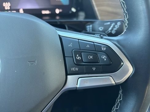 Used 2024 Volkswagen Atlas SE AWD/4WD image 38