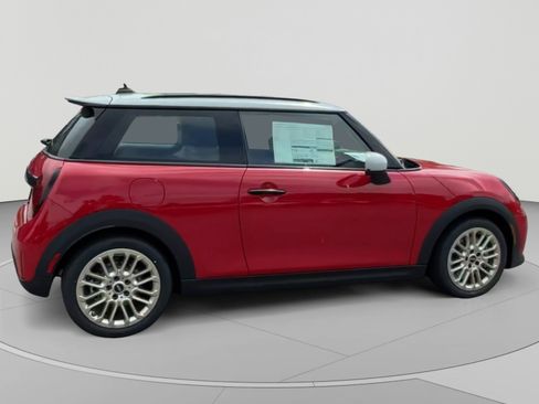 Used 2025 MINI Cooper S FWD image 9