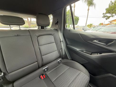 Used 2025 Chevrolet Equinox LT image 35