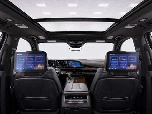 Used 2023 Cadillac Escalade ESV Sport Platinum w/ LPO, ONYX Package AWD/4WD image 31