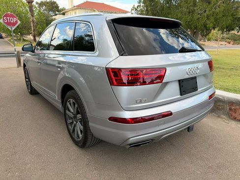 Used 2017 Audi Q7 3.0T Premium Plus w/ Premium Plus Package AWD/4WD image 3