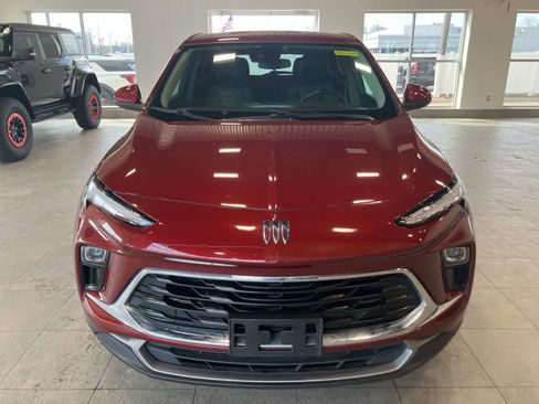 Used 2024 Buick Encore GX Preferred image 2